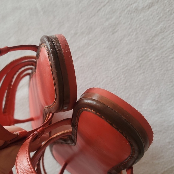 Cole Haan Strappy Thong Adjustable Sz. 7 Sandals - Picture 7 of 8